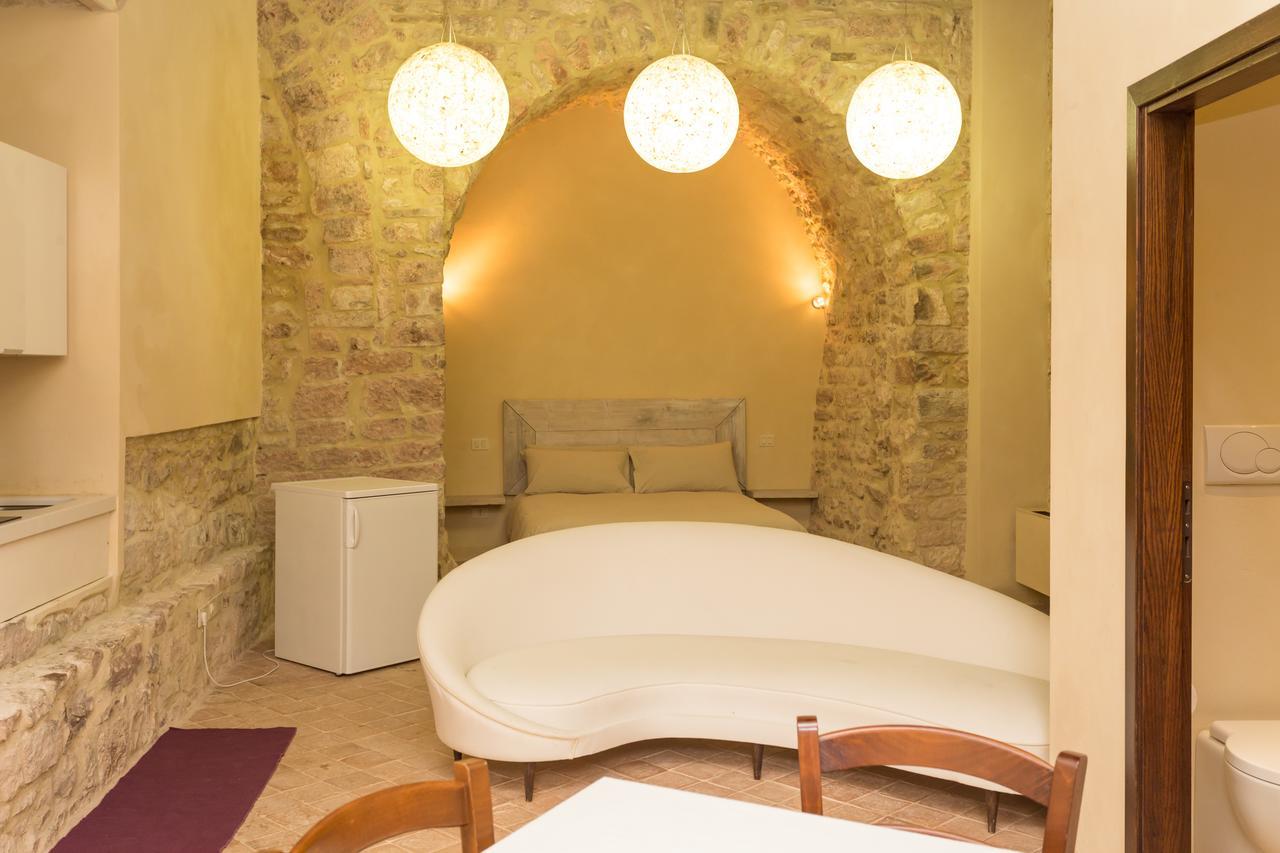 Apartments by La Zuppa Inglese Assise Extérieur photo